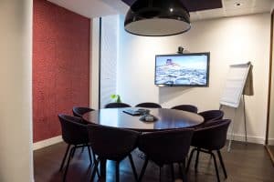 4K displays in meeting rooms