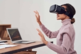 The Potential of Holographic Displays for Meetings